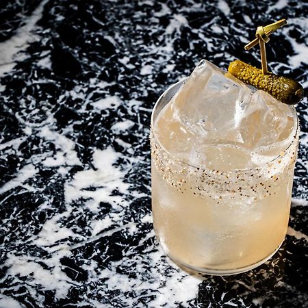 Riggs Washington Dc Hotel Kültér fotó A pear cocktail